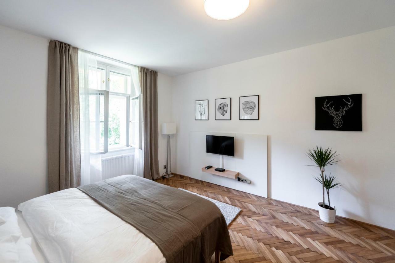 Apartment Slavikova 11 — Photos 1