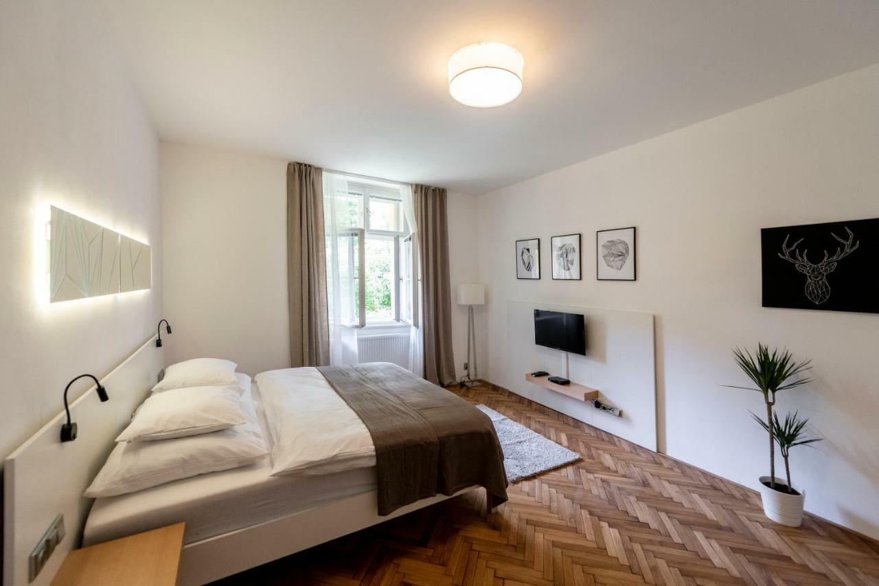 Apartment Slavikova 11 — Photos 2